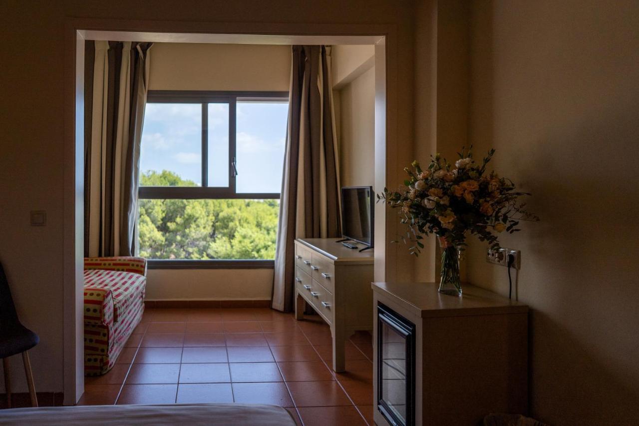 Hotel Alcossebre Bagian luar foto