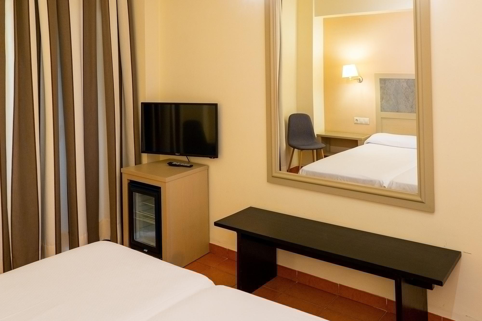 Hotel Alcossebre Bagian luar foto